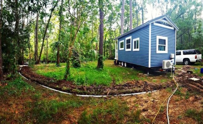 Rolling Quarters, Jacksonville tiny home, college student tiny home, tiny home design, tiny home living, compact spaces, tiny home construction, college student living, tiny home college life, minimal living, rentable tiny house, airbnb tiny home, self built tiny home, how to build a tiny house,
