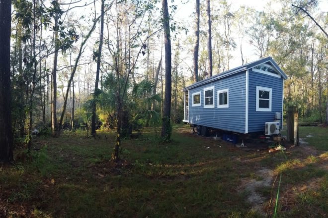 Rolling Quarters, Jacksonville tiny home, college student tiny home, tiny home design, tiny home living, compact spaces, tiny home construction, college student living, tiny home college life, minimal living, rentable tiny house, airbnb tiny home, self built tiny home, how to build a tiny house,