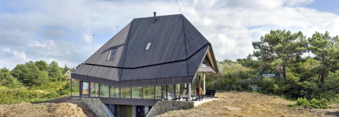 Het Kulkje Vlieland, Borren Staalenhoef Architecten BV bna, sand dune homes, prefab homes, low impact homes, sand dune constructions, prefabricated building materials, dutch prefab homes, dutch architecture, dutch architects, Vlieland island, Vlieland homes, natural light, home design, prefab home design