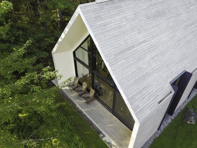 Window on the Lake by YH2 Architecture, Window on the Lake Quebec, Lac Plaisant cabin, balloon frame cabin, white cedar cabin, glazed end wall cabin, minimalist modern cabin architecture,