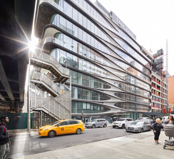520 West 28th by Zaha Hadid Architects, 520 West 28th, Zaha Hadid New York City, 520 West 28th pictures, 520 West 28th photos by Hufton+Crow, 520 West 28th High Line, 520 West 28th residences