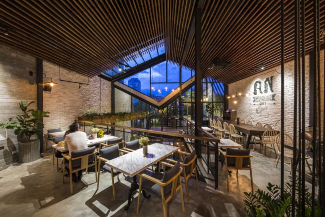 An’garden Café, coffee shop, handing plants, Ha Noi, Vietnam, cement, mezzanine, natural light, indoor pond, green interior, green architecture, industrial architecture