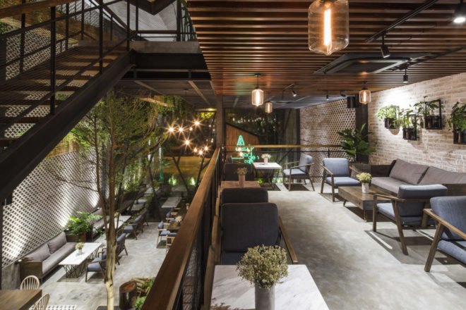 An’garden Café, coffee shop, handing plants, Ha Noi, Vietnam, cement, mezzanine, natural light, indoor pond, green interior, green architecture, industrial architecture