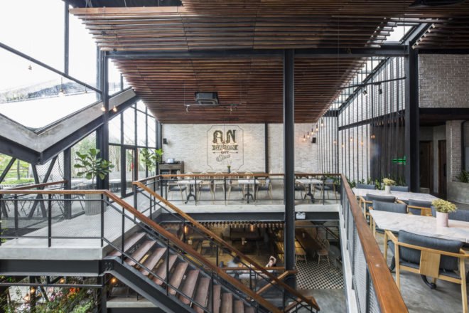 An’garden Café, coffee shop, handing plants, Ha Noi, Vietnam, cement, mezzanine, natural light, indoor pond, green interior, green architecture, industrial architecture