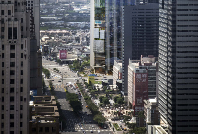 Aedas, Commercial Bank Headquarters, green tower, Taiwan, mixed-use tower, sky gardens, rooftop terraces, swimming pool, glass tower, glass facade