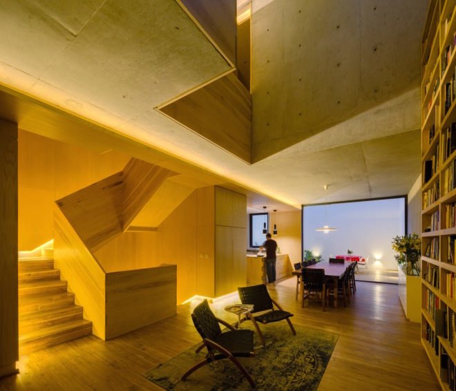 Cuernavaca House by Tapia McMahon, Mexico City Cuernavaca House, brownfield architecture in Mexico City, Cuernavaca House RIBA International Prize, ash central staircase, contemporary sustainable Mexico City architecture,