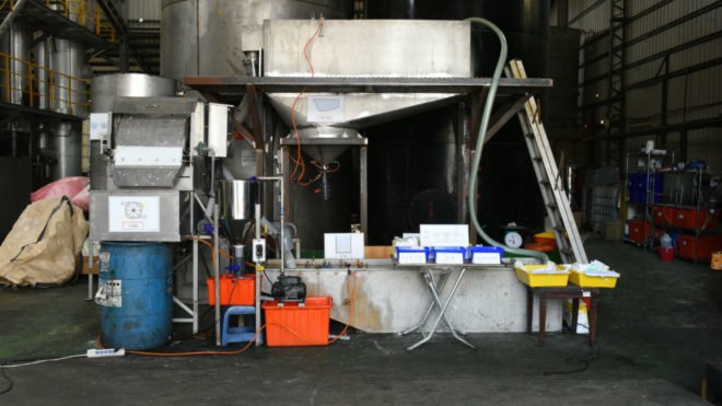 Image of the specialized washing machine made to clean disposable diapers to help with recycling.