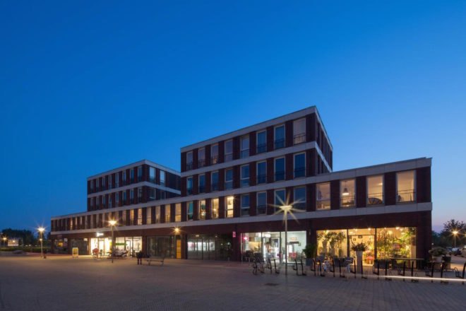 Emoji Architecture by Attika Architekten, emoji gargoyles, emoji in architecture, Emoji Dutch building, Emoji Vathrost architecture, Emoji cast in concrete, Emoji architecture decoration