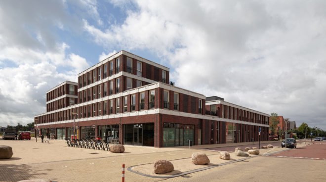 Emoji Architecture by Attika Architekten, emoji gargoyles, emoji in architecture, Emoji Dutch building, Emoji Vathrost architecture, Emoji cast in concrete, Emoji architecture decoration