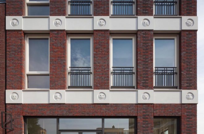 Emoji Architecture by Attika Architekten, emoji gargoyles, emoji in architecture, Emoji Dutch building, Emoji Vathrost architecture, Emoji cast in concrete, Emoji architecture decoration