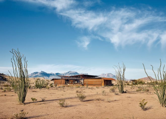 Fossil Discovery Exhibit by Lake | Flato Architects, Fossil Discovery Exhibit, Fossil Discovery Exhibit Big Bend, Big Bend National Park architecture, dinosaur fossil interpretative architecture, off-grid pavilion, Lake | Flato Architects Big Bend National Park, off grid national park architecture