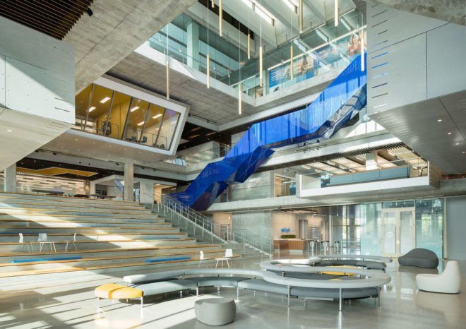 Marine Way Building, MWB, Intuit campus, Silicon Valley, Mountain View, green campuse, WRNS Studio, Clive Wilkinson Architects, LEED Platinum, office building, green roof, water consumption, green architecture, atrium