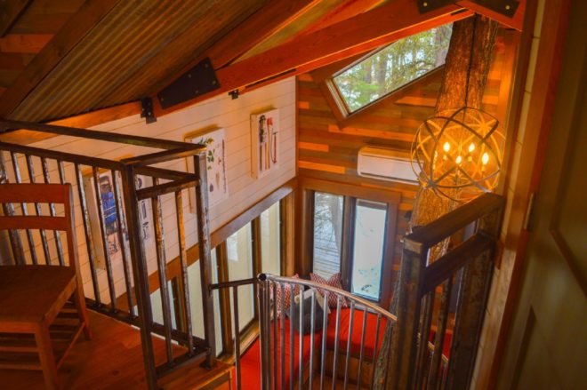 Montana Treehouse Retreat, treehouse, Montana, spiral staircase, green architecture, wooden deck, outdoor lifestyle, Douglas Firs, timber, timber architecture, retreat