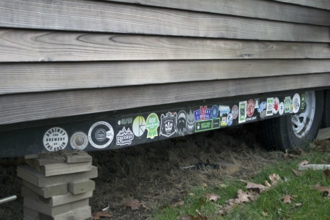 Nick Orso’s Mobile Cabin, urban engineers, tiny homes, tiny cabins, tiny living, tiny home design, tiny cabin on wheels, miniature home, on wheels, do-it-yourself cabin, diy home design, diy home builds, diy tiny homes, tiny homes on wheels, wooden cabins, reclaimed materials,