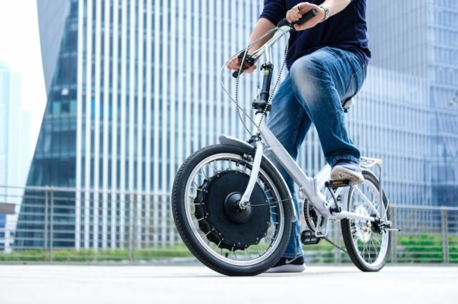 EvoWheel, electric bike converter, e bike designs, electric bike wheel, smart e bikes, ebike technology, converting a bike into an electric bike, building an eBike, bike accessories, ebike design, tires for ebikes, ebike tires, ebike technology