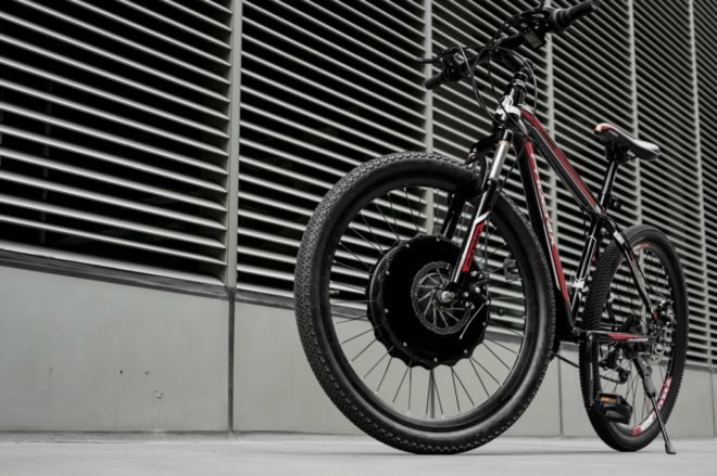 EvoWheel, electric bike converter, e bike designs, electric bike wheel, smart e bikes, ebike technology, converting a bike into an electric bike, building an eBike, bike accessories, ebike design, tires for ebikes, ebike tires, ebike technology
