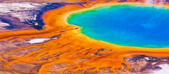 Yellowstone, Yellowstone National Park, Yellowstone supervolcano, supervolcano, Yellowstone caldera, Yellowstone volcano, Yellowstone plume, plume beneath Yellowstone, University of Texas, Journal Nature, science, Yellowstone science, what causes Yellowstones activity, what causes Yellowstones geysers