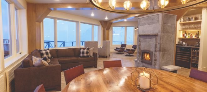 Sheldon Chalet, chalet, Alaska, luxury resort, glacier, ski resort, green architecture, extreme weather, fireplace, northern lights
