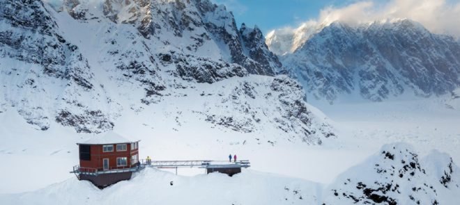 Sheldon Chalet, chalet, Alaska, luxury resort, glacier, ski resort, green architecture, extreme weather, fireplace, northern lights