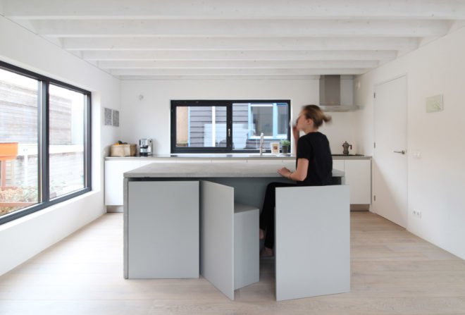 Julius Taminiau Architects, Tatami House, floating house, Amsterdam, prefab, tatami mats, green architecture, space-saving design, rooftop deck
