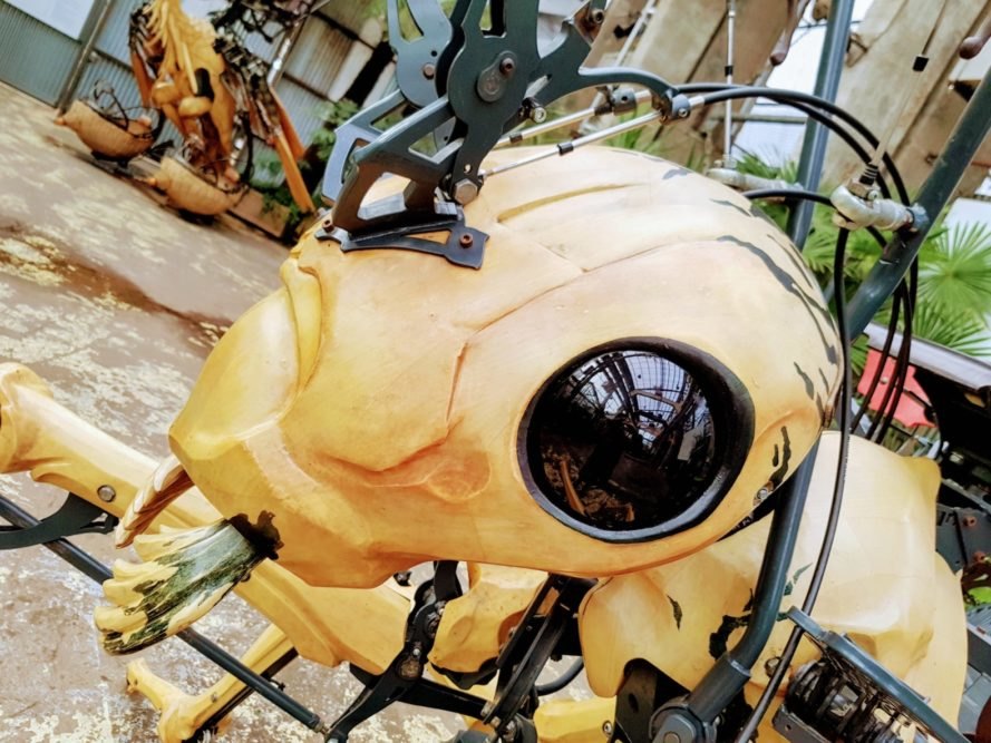 Les Machines de L’ile, the Heron Tree project, Hanging Gardens of Babylon, hanging gardens, largest hanging gardens, vertical gardens, garden art installations, the world's largest hanging garden, babylon-inspired gardens, mechanical animals, interactive art installations, hanging vegetation, massive art installations, french art collective herons tree
