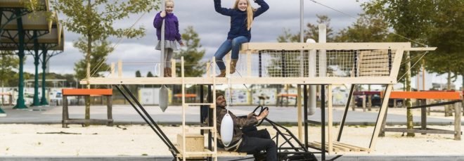 Urbanauts, temporary installation, wood installation, modular design, orizzontale, public design, public spaces, exhibition spaces, the Netherlands, RAUM, green design, LED lights, LED, tower, observation deck, flexible spaces