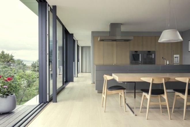 Skapa architects, Villa Bergheimveien, Norway Snarøya peninsula, snarøya peninsula, snarøya peninsula norway, Moelven prefabricated house, home renovation, prefab homes, modular prefab renovation in norway, Norwegian architects, Moelven modular prefab, cedar board cladding, wooden cladding, home additions, home renovation ideas, how to renovate a prefab home, cedar cladding