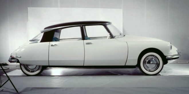 Voitures Extravert, electric cars, electric Porsche 911, how to convert a classic car into an electric car, Voitures Extravert electric car conversions, Quintessenza, Quintessenza electric cars, electric car batteries