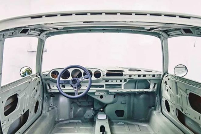 Voitures Extravert, electric cars, electric Porsche 911, how to convert a classic car into an electric car, Voitures Extravert electric car conversions, Quintessenza, Quintessenza electric cars, electric car batteries