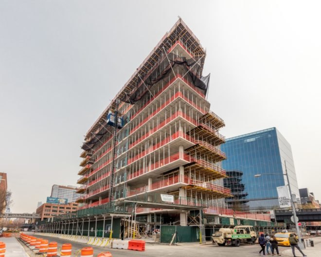 The building under construction.