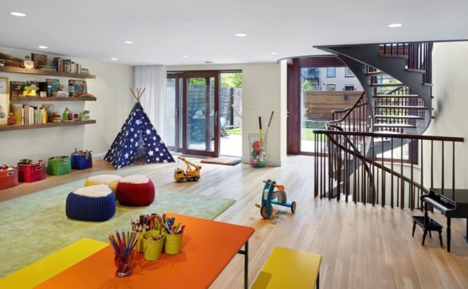 Light-filled living area Brooklyn passive plus house by Baxt Ingui Architects