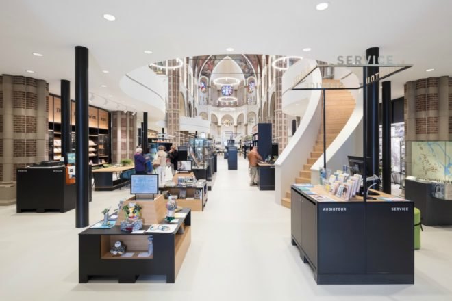 Molenaar & Bol & van Dillen Architects, De Petrus, church renovation, church library, library, books
