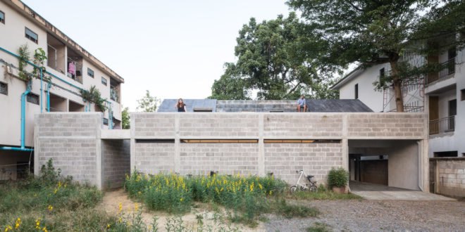 Front view Fuzzy House by Situation-based Operation