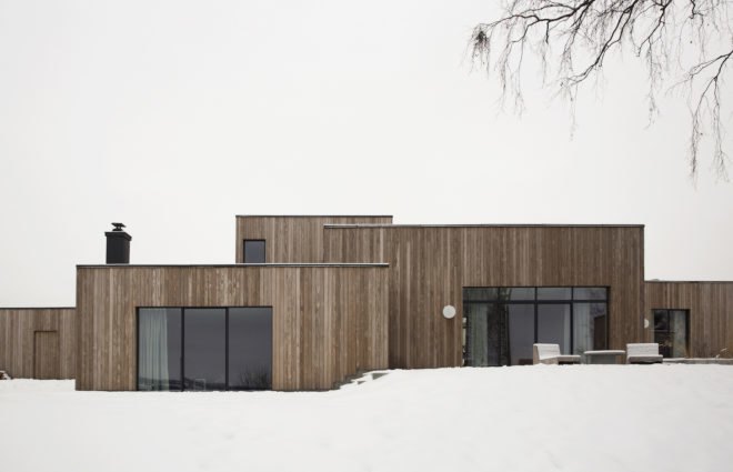 Gjøvik House by Norm Architects, Norway hygge architecture, hygge house architecture, Gjøvik House, timber-clad Norway modern architecture, natural material palette hygge