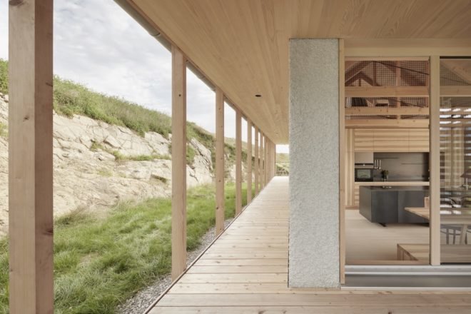 Höller House by Innauer-Matt Architekten, Bregenzerwald contemporary architecture, minimalist Austrian architecture, timber contemporary architecture in Austria, Höller House in Austria, wraparound covered terraces, homes with a concrete core