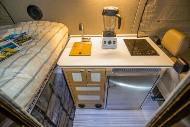 Kitchen in the Outside Van Powerstation