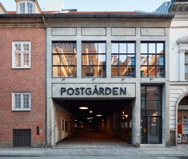 car entrance Postgarden by Årstiderne Arkitekter