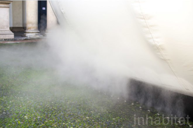 Close up image of the air coming out of the bottom of the dome.