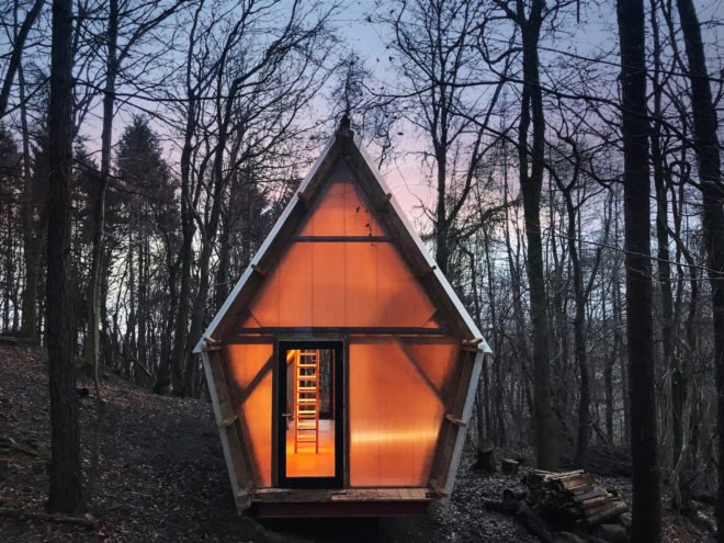 Trailer by Invisible Studio, Invisible Studio same section milling, low cost timber cabin, low cost self build project, plywood interior and polycarbonate cladding, reclaimed materials in self build project, Invisible Studio design build