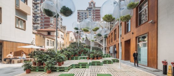 Urban Bloom Shanghai, Urban Bloom installation, Urban Bloom pop up park, Urban Bloom Anfu Road, Urban Bloom by URBAN MATTERS and AIM Architecture, pop up parks in China, urban interventions in China, urban interventions Shanghai,