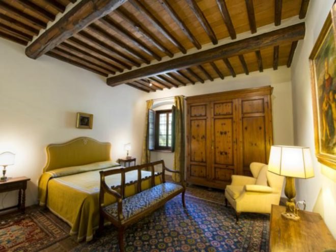 Michelangelo's former Tuscan villa, Michelangelo's former Tuscan villa for sale, living in tuscany, michelangelo's tuscan home, tuscany homes for sale, historic homes for sale, Handsome Properties International, brick homes, tuscany real estate, buying a historic home, brick homes, terracotta floors, vaulted ceilings, tuscan homes, interior design, historic home renovation, home renovation