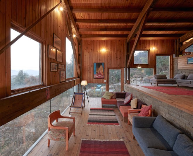 Wooden truss frames Woodhouse Farm by Matra Architects
