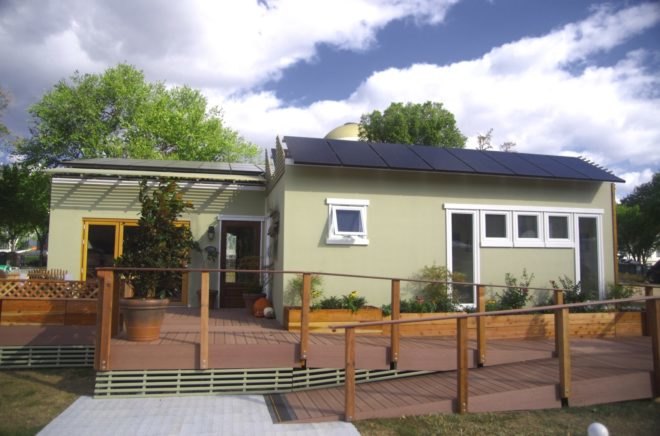 Santa Clara University house with solar panels in the Solar Decathlon 2007