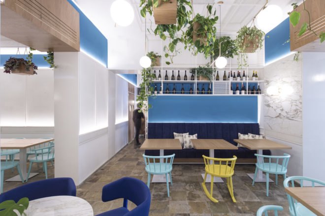 mixed seating Cento61 by Studio DiDeA