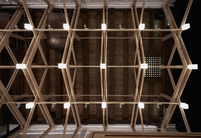 integrated lighting Inverted Truss by B+P Architects