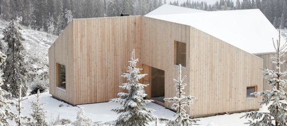 Mylla Cabin by Mork-Ulnes Architects