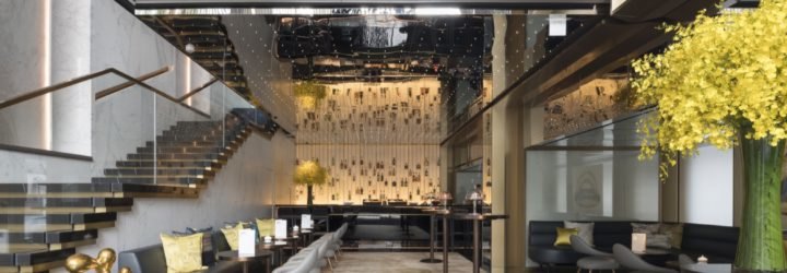Hotel restaurant