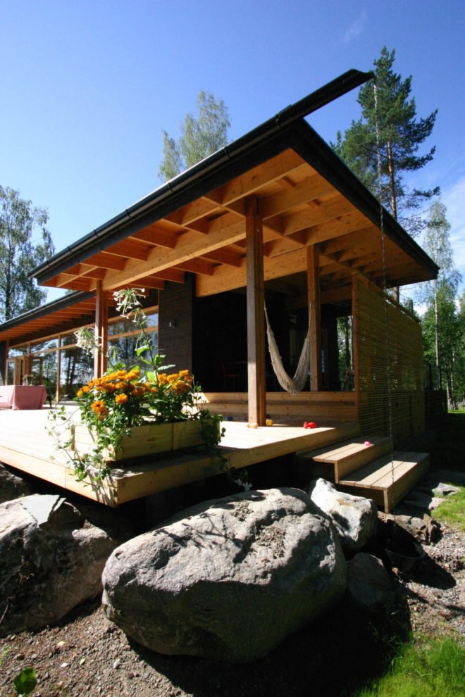 Wooden terrace Villa Kaislaranta by RESORTUM and OSUMA Architects