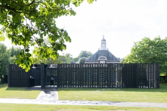 exterior of the serpentine gallery and pavilion