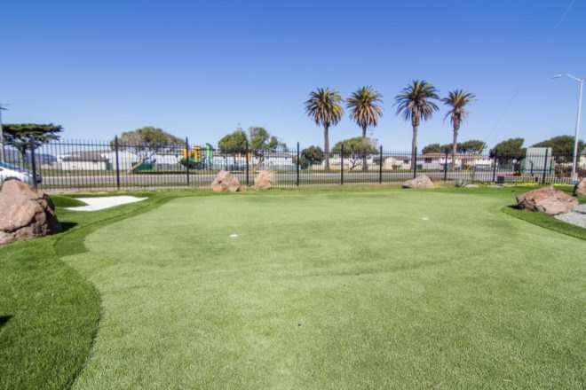 golfing green